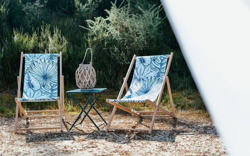 chaises-longues.jpg